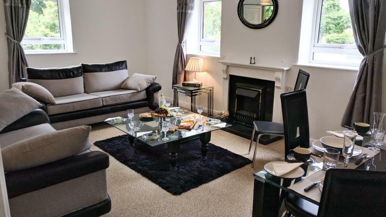 Riverview Luxury Short Stay Apartment Енніскорті Екстер'єр фото